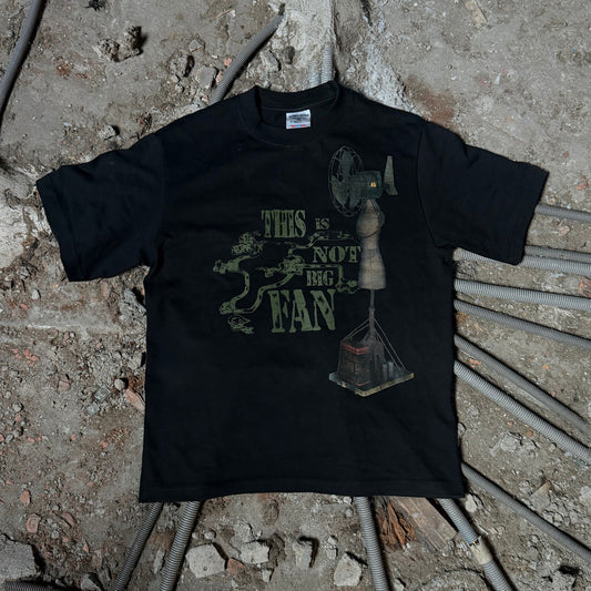 NOT BIG FAN TEE